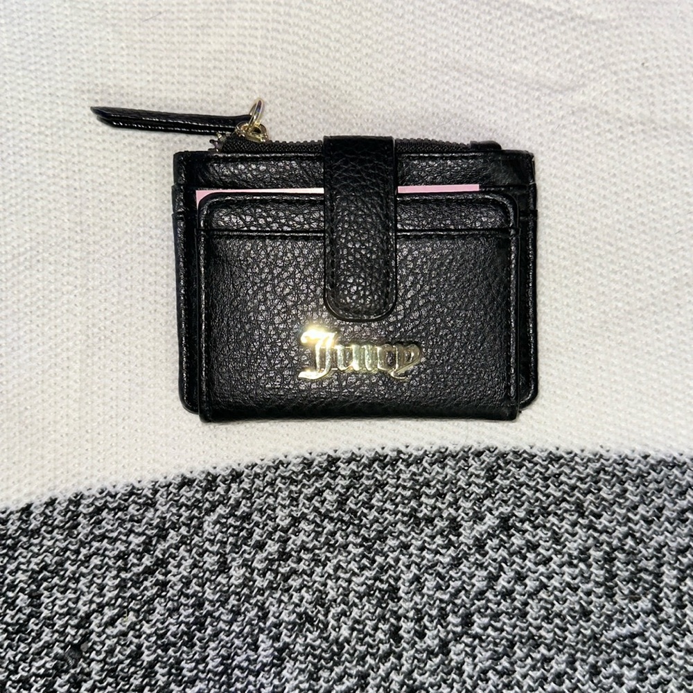 Juicy couture wallet